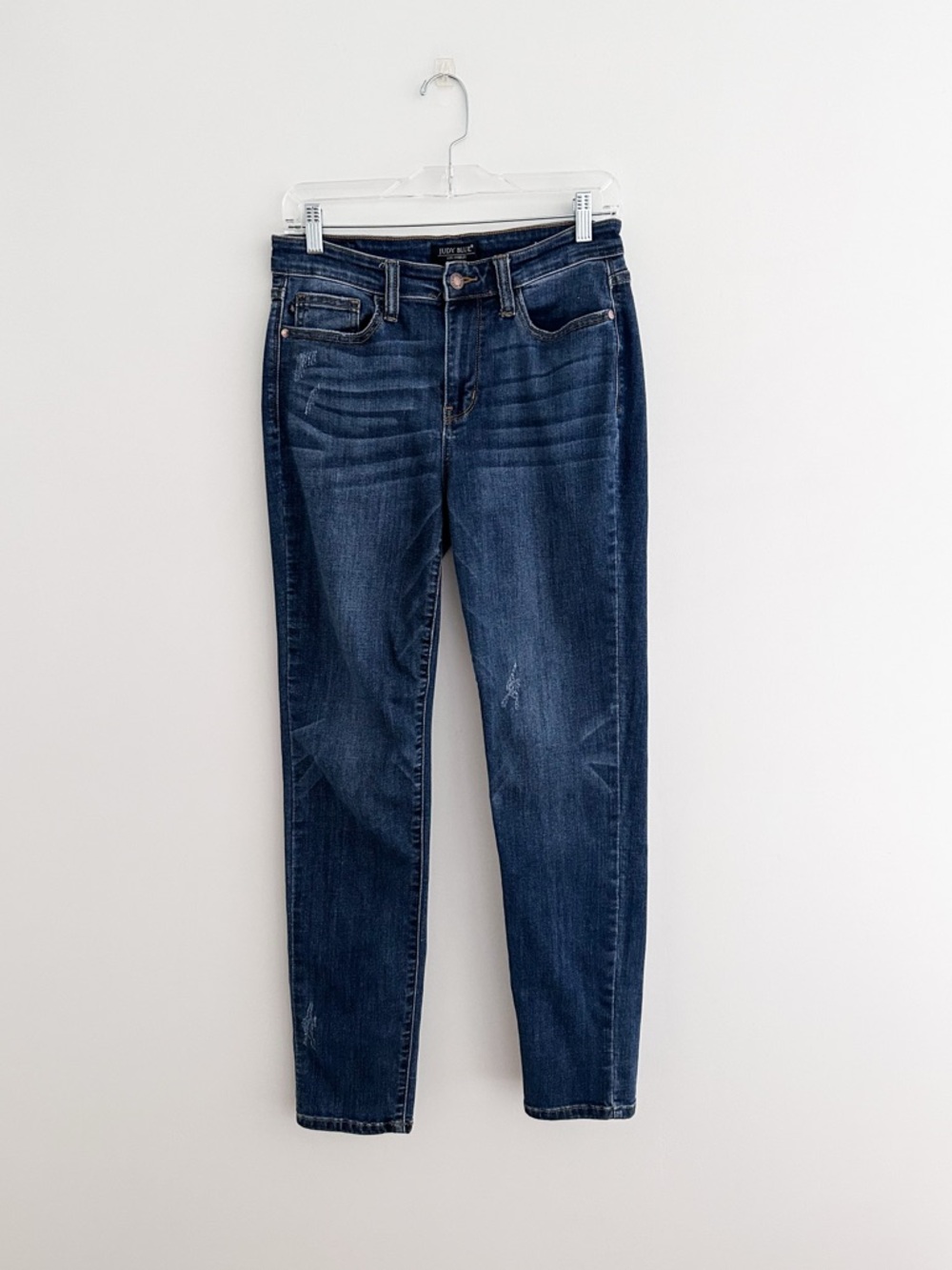 Judy Blue Relaxed Fit Jeans | Mid Rise Stretch Denim | Size 28 | Distressed